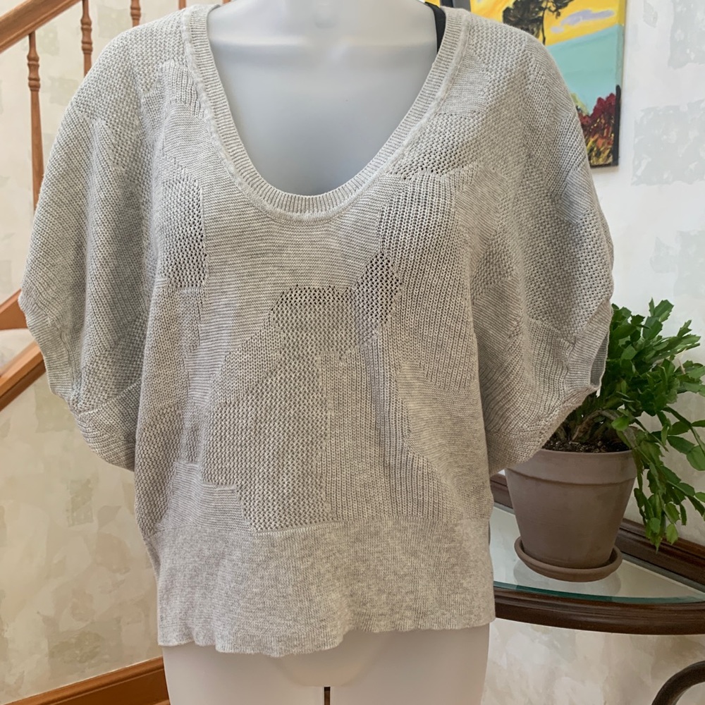 NWT express knit top, 100% cotton , women size Small